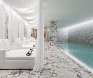 „Dopřejte si wellness jako z luxusních hotelů. Naše mozaiky přenesou tenhle přepych i do vašeho domova. Fantazii se meze...